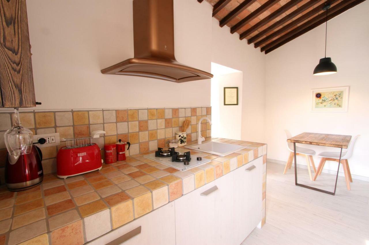 La Casa Nel Borgo Villa Monticchiello Exterior photo